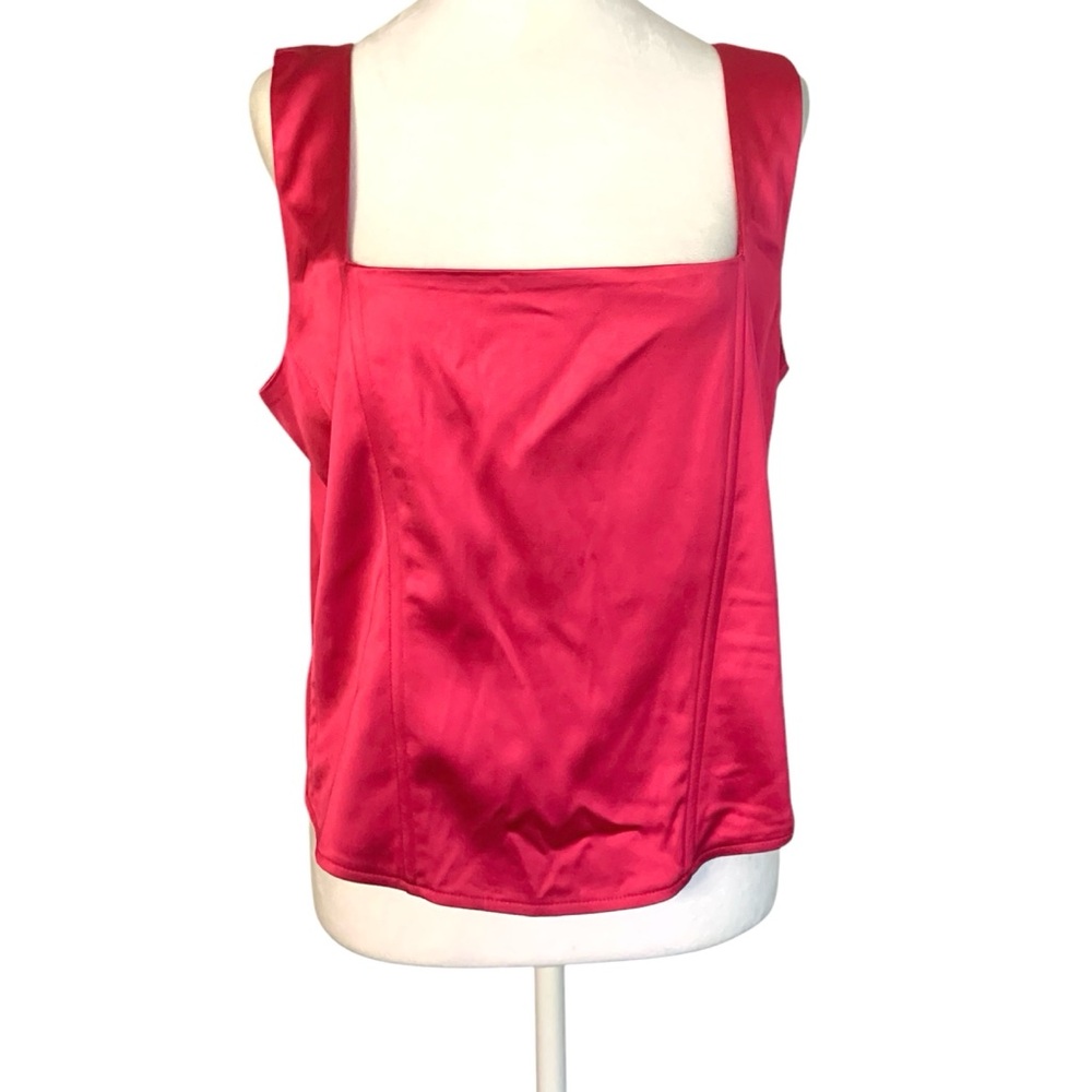 NWT Torrid plus size 1X/14-16 bright pink silky cropped corset style tank top